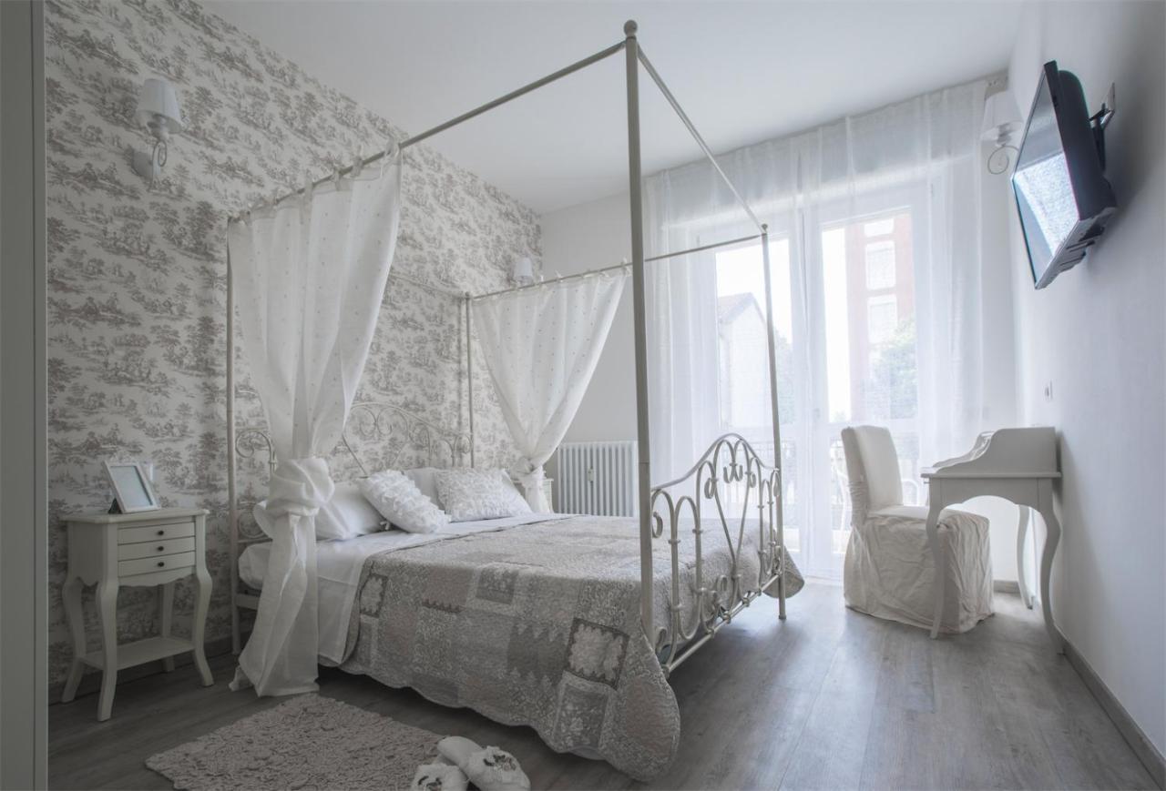 Lilly Chic Monza Bed & Breakfast Ngoại thất bức ảnh